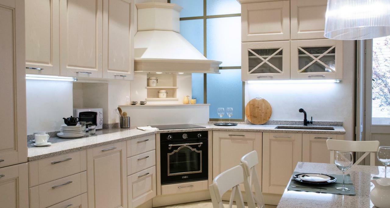 Joivy Splendid 3Br Apt With Parking And Terrace In Como Lake Como Esterno foto